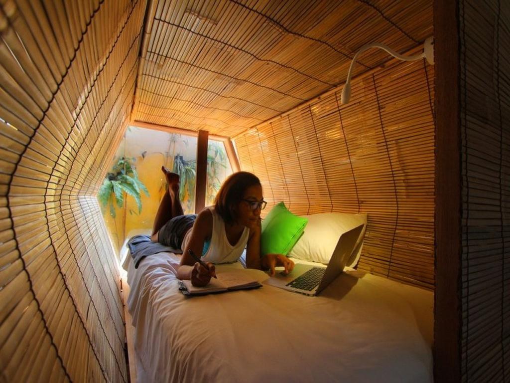 Отель Bali Bee House Керобокан Экстерьер фото