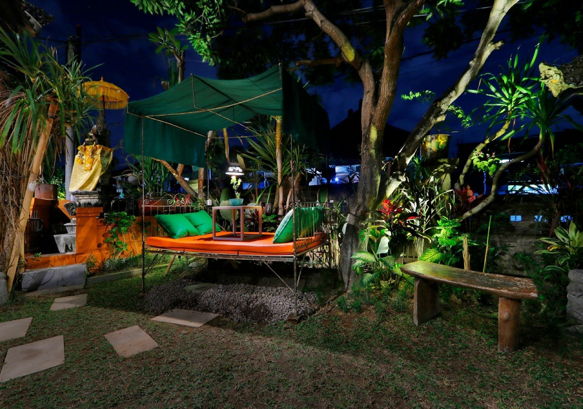 Отель Bali Bee House Керобокан Экстерьер фото